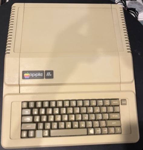 Apple IIe personal computer