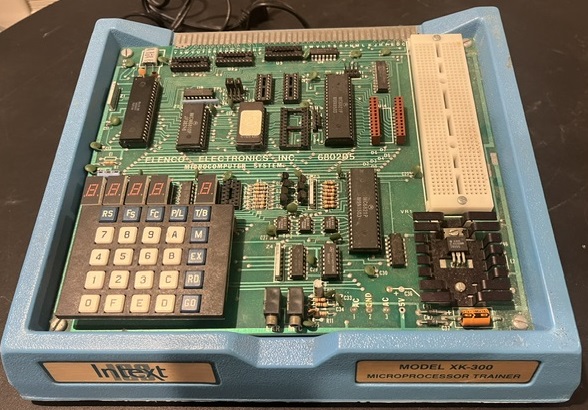 Elenco 6802D5 / Intext XK-300 microprocessor trainer