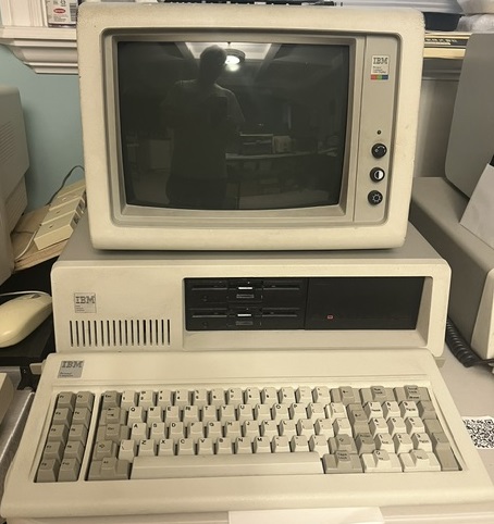 IBM PC/XT Model 5160 with monitor and keyboard