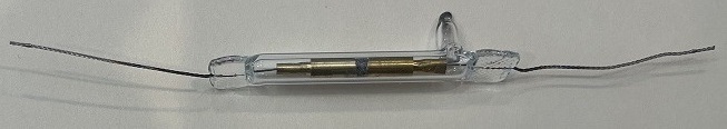 Glass-tube coherer radio-wave detector with metal filings
